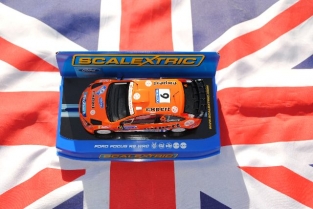 ScaleXtric C3090   FORD FOCUS RS WRC STOBART VK EXPERT - HENNING SOLBERG